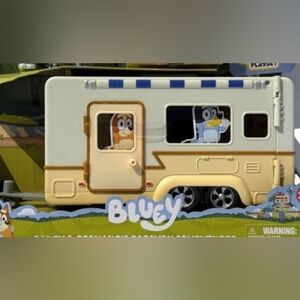 Bluey Caravan Play Set.